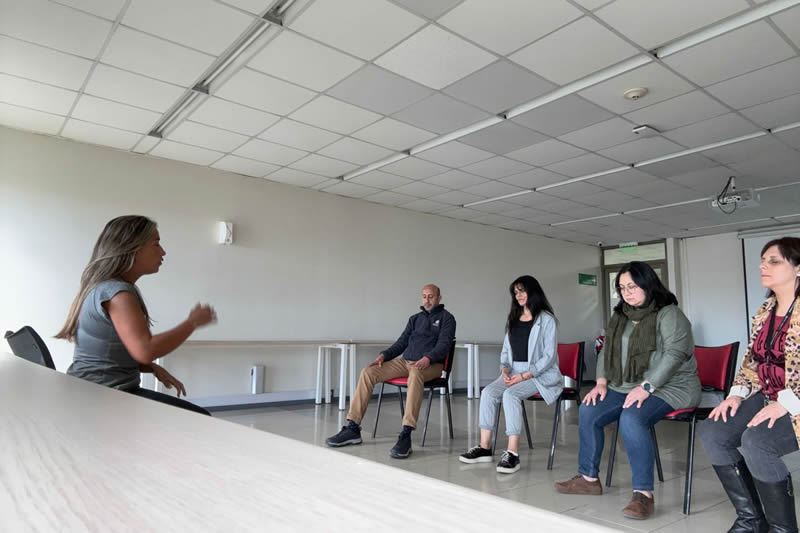 Mindfulness para empresas orientado al bienestar y desempeño